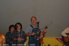 Lewis-family-2006061