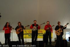 Lewis-family-2006073