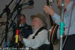 Lewis-family-2006077