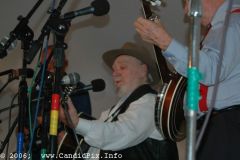 Lewis-family-2006078