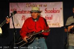 Christmas in the Smokies with the Larkins 2007